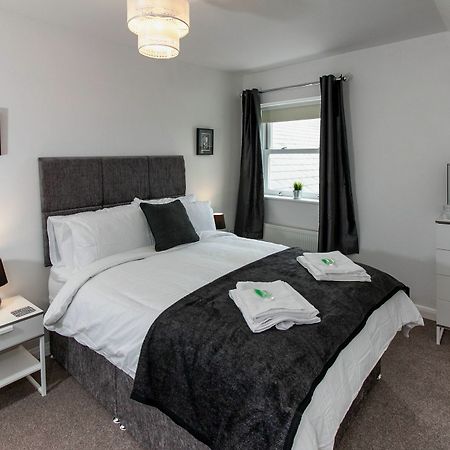 Cwrt Sofia Appartement Cardiff Buitenkant foto