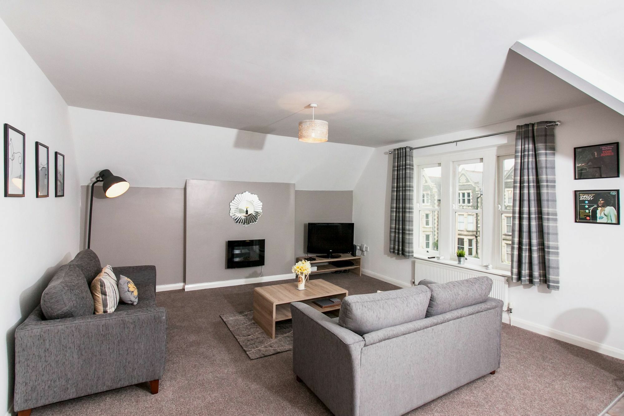 Cwrt Sofia Appartement Cardiff Buitenkant foto