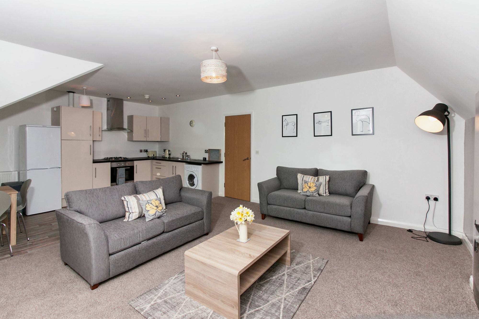 Cwrt Sofia Appartement Cardiff Buitenkant foto